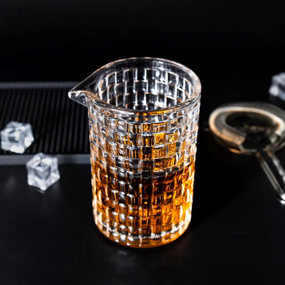 Soda-Lime Bartender Cocktail Mixing Glass (1)