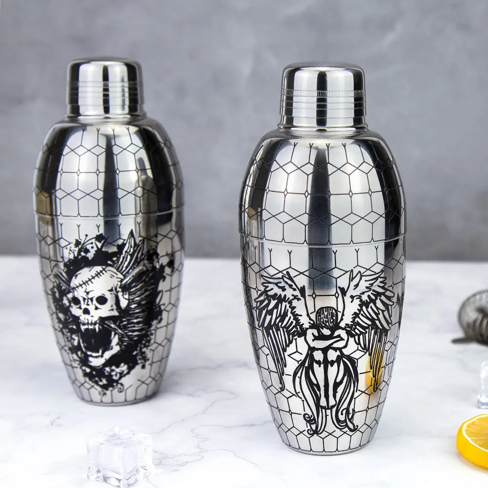 Cocktail Shaker Angle Etching (6)