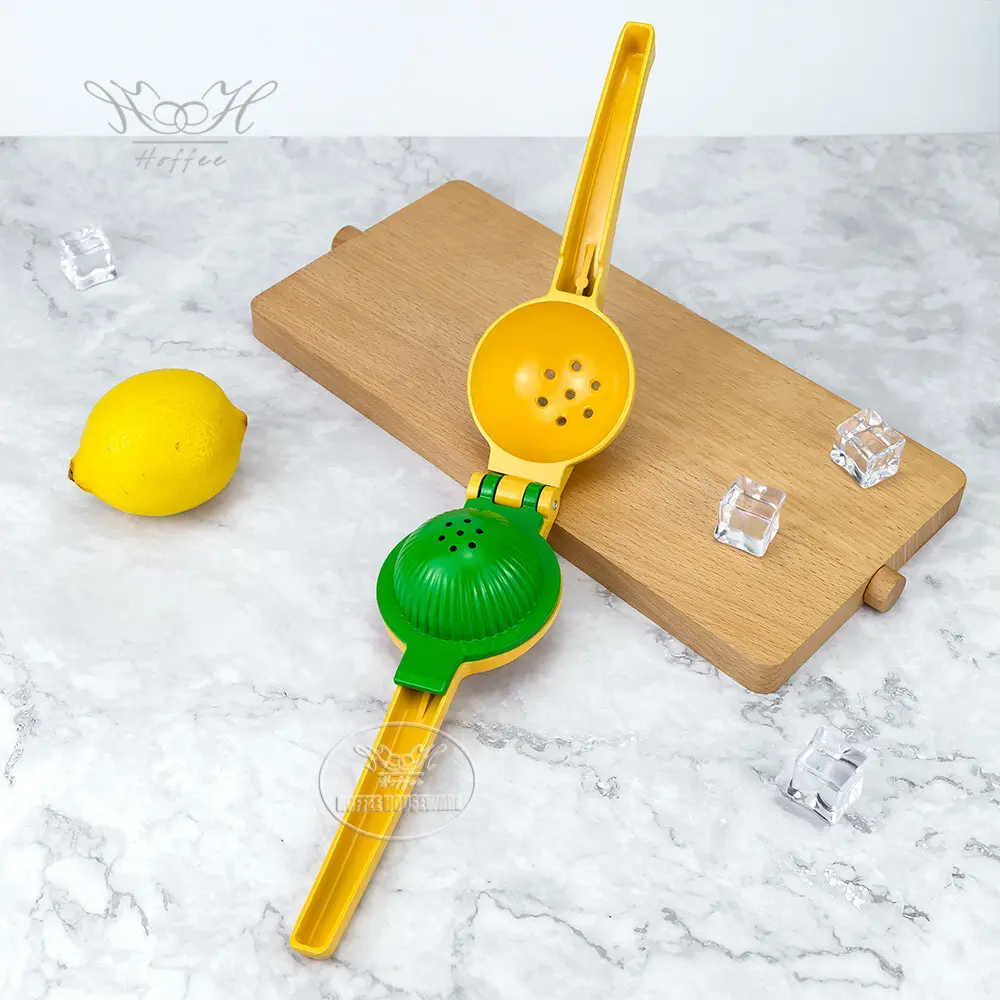2-in-1 Multi-Function Handheld Juicing Lemon Squeezer (6).jpg