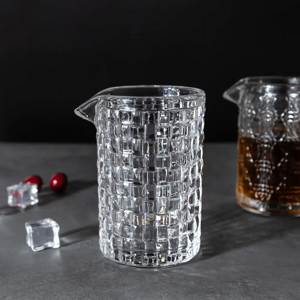 Soda-Lime Bartender Cocktail Mixing Glass (4).jpg