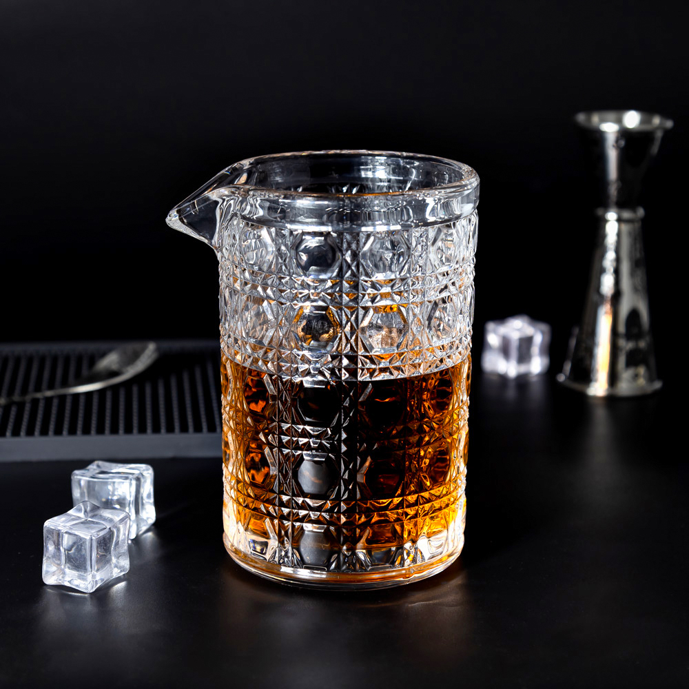 Lead-Free Mixing Glass (5).jpg