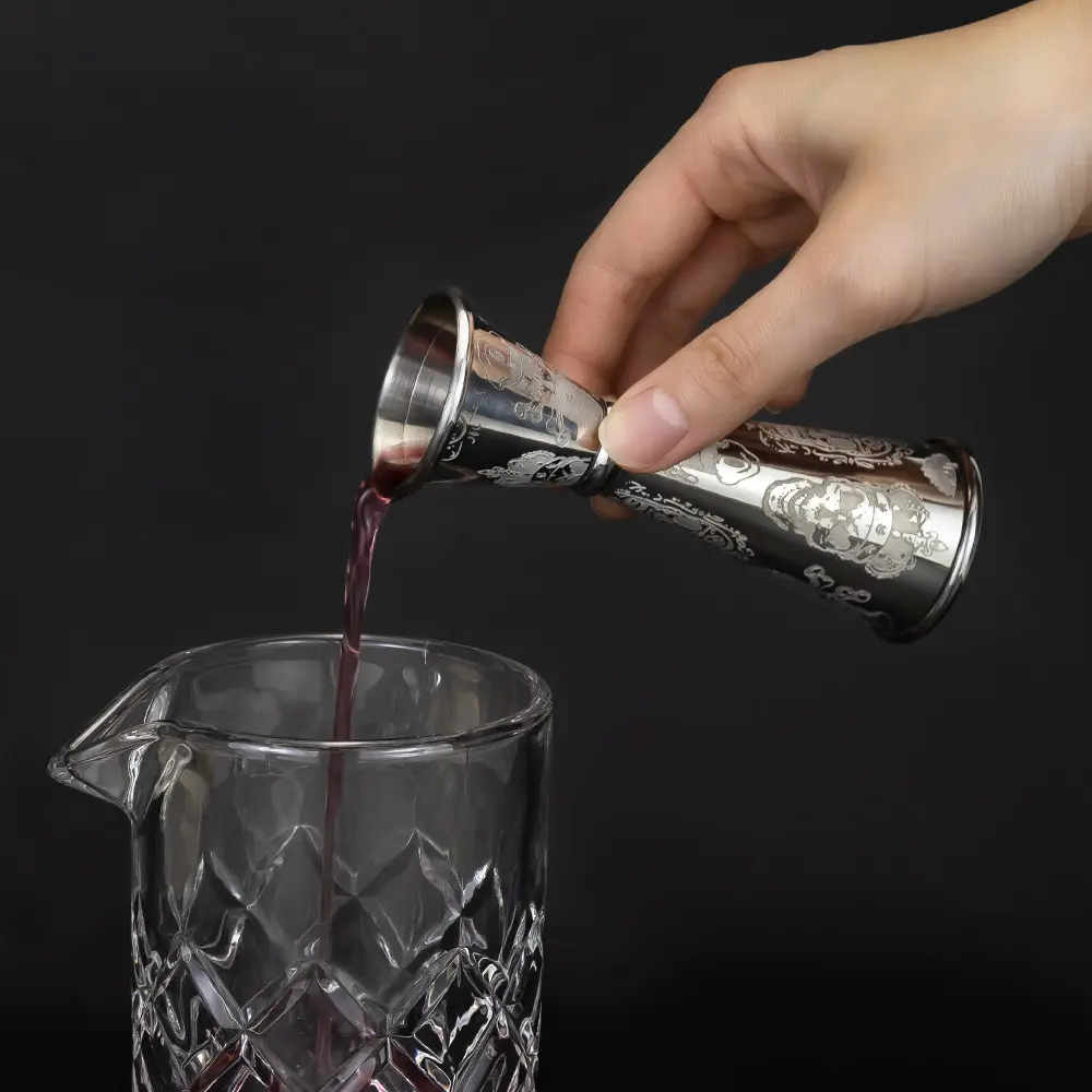 Skull Etched Bar Jigger (2)