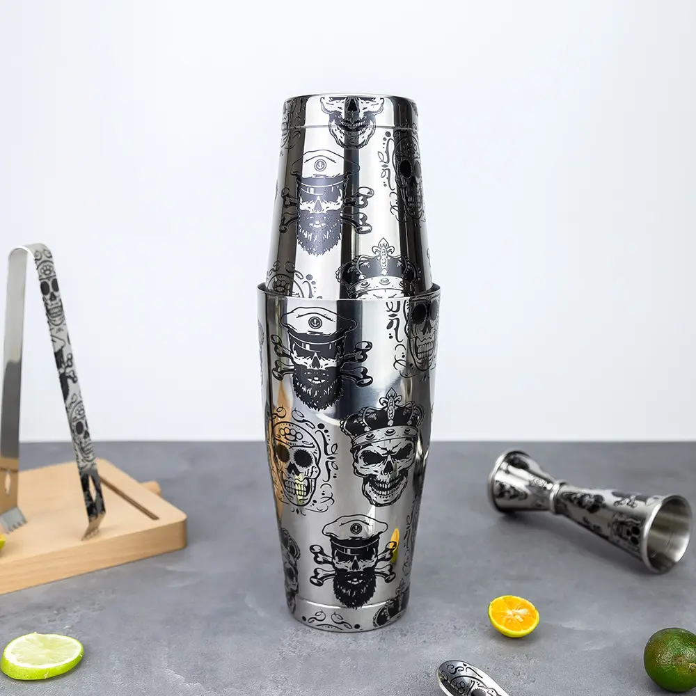 Engraved Skull Boston Shaker Tins (1)