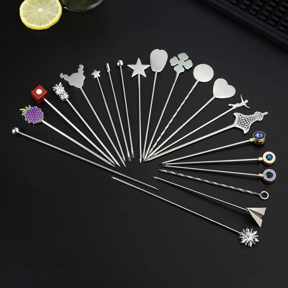 Decorative fruit garnish (2)