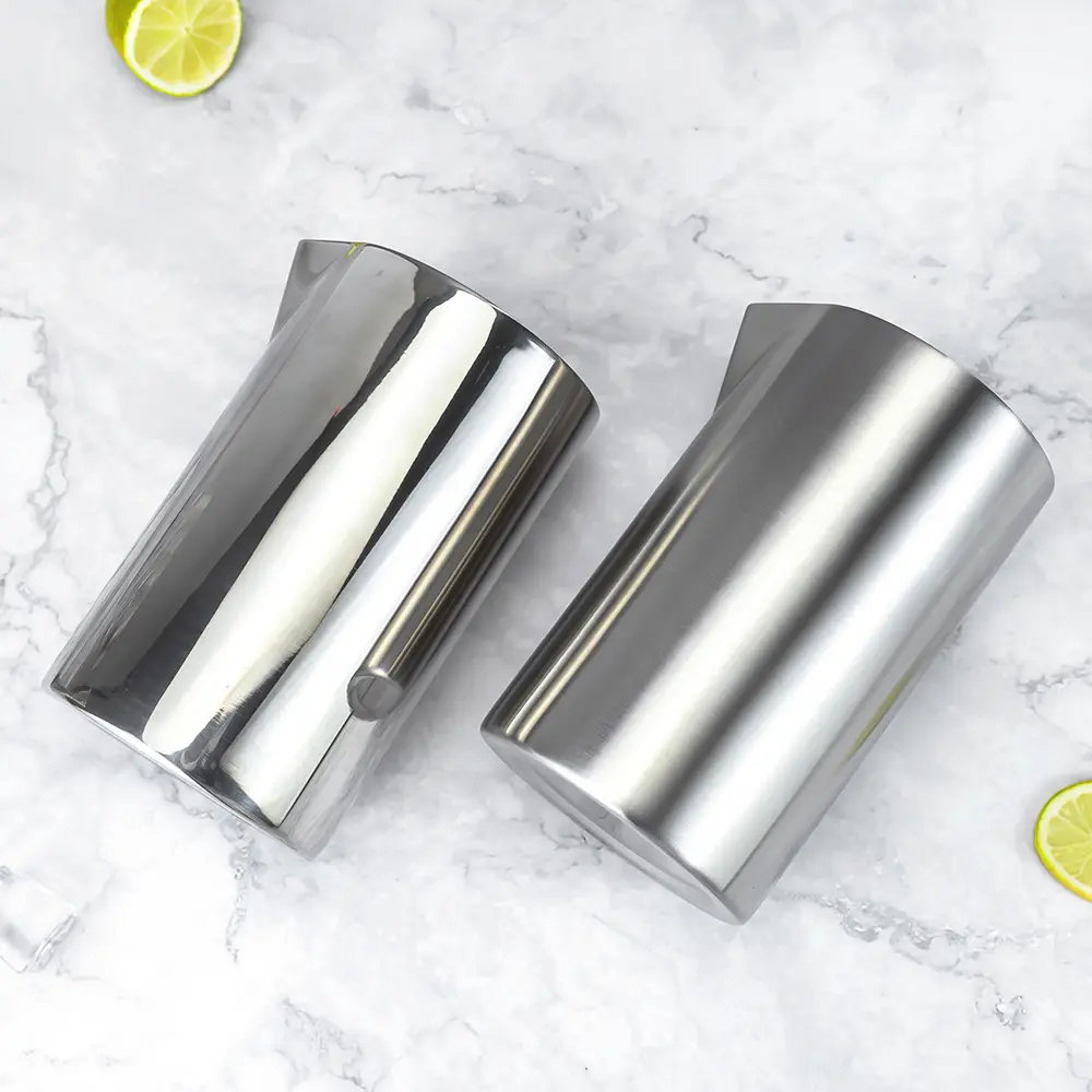 Insulated Double Wall Beverage Mixing Pitcher (3)