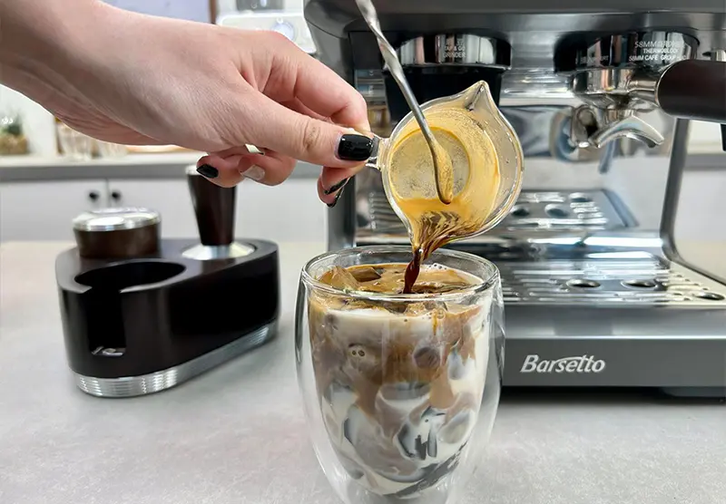 Herbal Jelly Latte China's Refreshing Coffee Innovation for Summer 2025 (5)