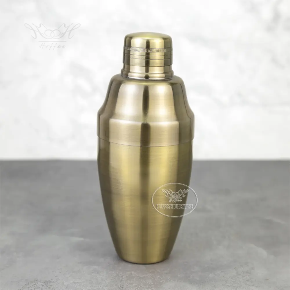 Bar Beverage Mixing Built-In Strainer Martini Shaker (7).jpg