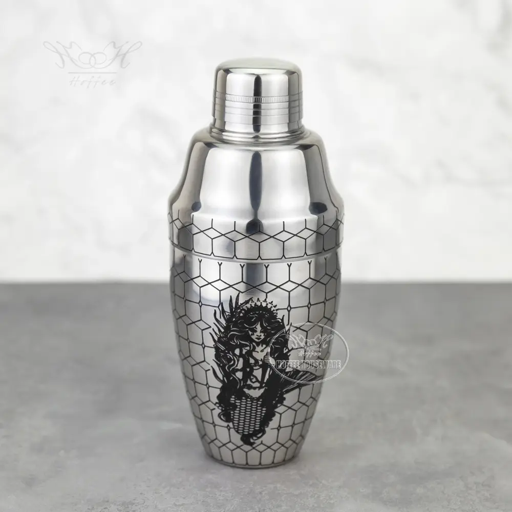 Bar Beverage Mixing Built-In Strainer Martini Shaker (2).jpg