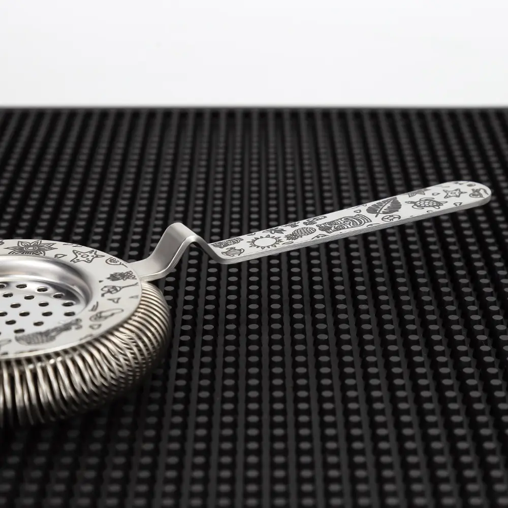 Tropical Style Engraved Bent Handle Ice Strainer (1)